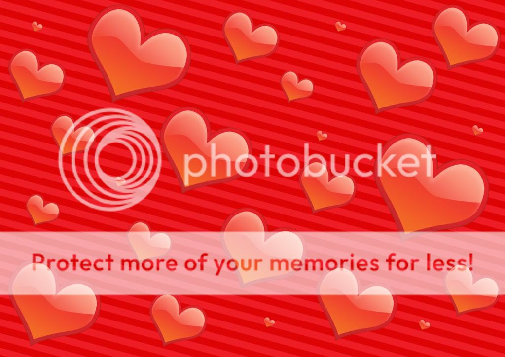 lovely-red-hearts-on-striped-background.jpg