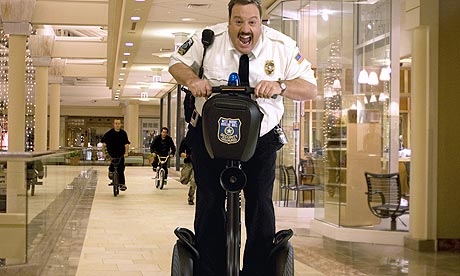 Kevin-James-in-Paul-Blart-001.jpg